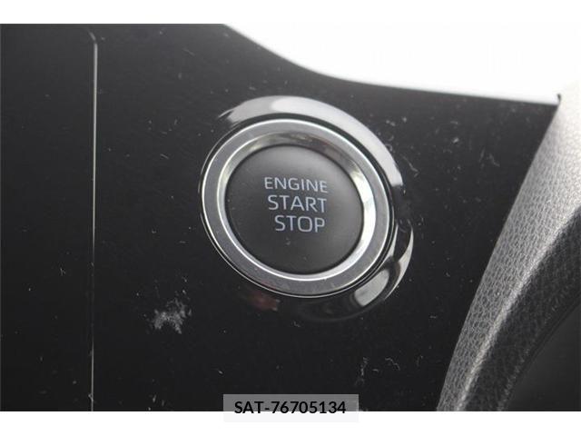 Toyota VOXY 2023-06 8102576-6