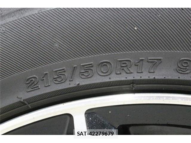 Toyota VOXY 2021-06 8102580-22