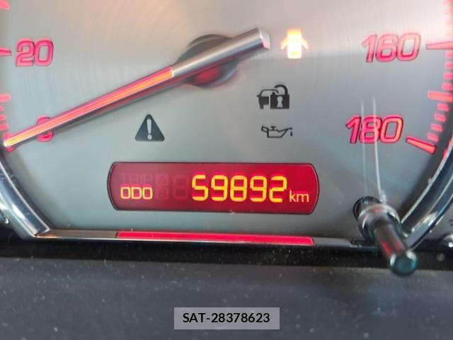 Toyota VOXY 2017-02 8102596-28
