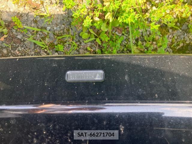 Toyota VOXY 2013-08 8102616-8