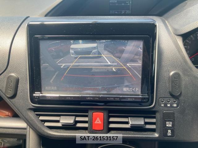 Toyota VOXY 2015-09 8102607-20