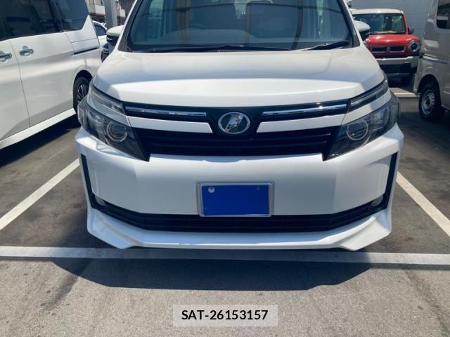 Toyota VOXY 2015-09 8102607-4