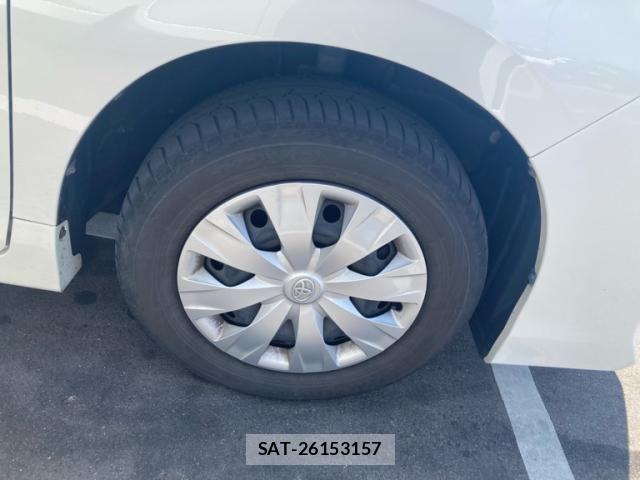 Toyota VOXY 2015-09 8102607-6
