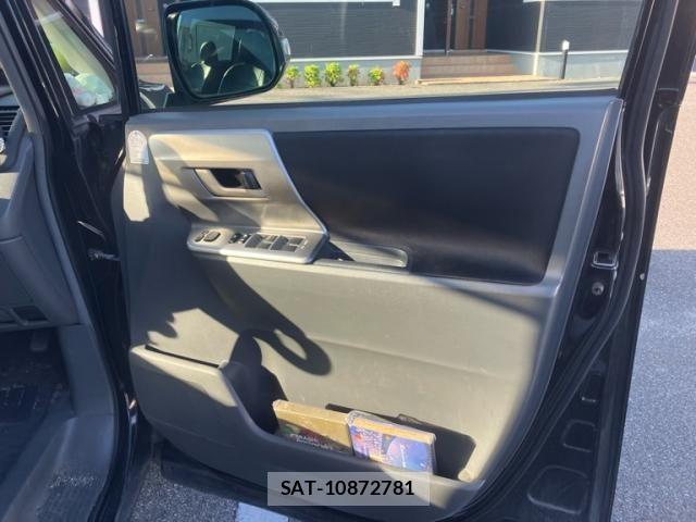 Toyota VOXY 2008-02 8102628-13
