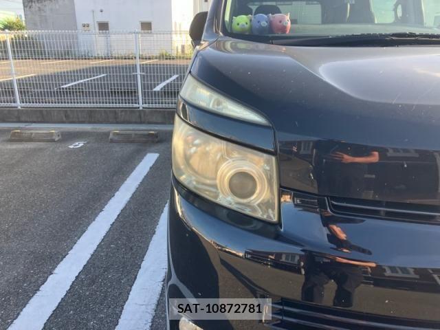 Toyota VOXY 2008-02 8102628-2