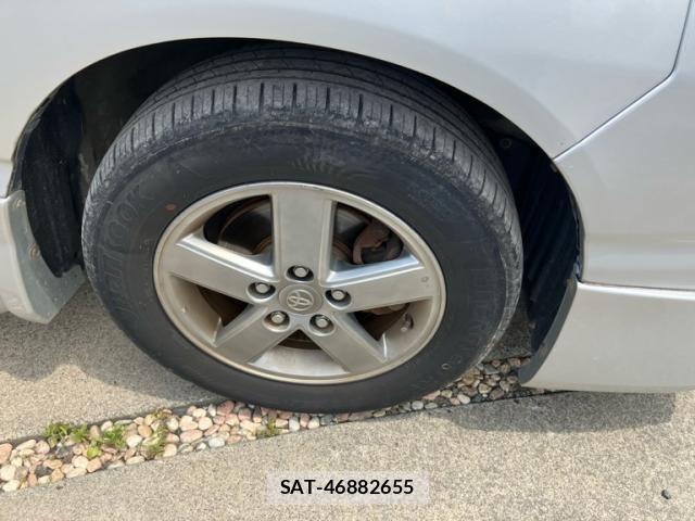 Toyota VOXY 2005-03 8102636-16
