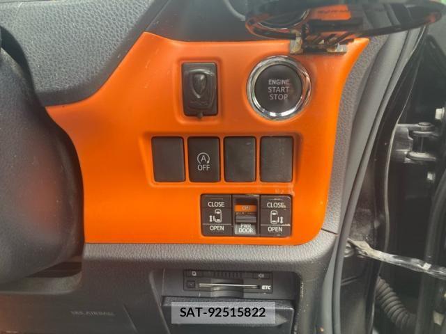 Toyota VOXY 2014-05 8102611-16