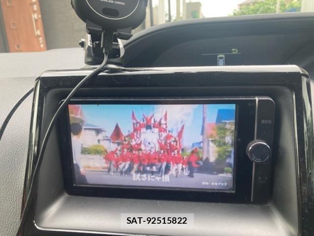 Toyota VOXY 2014-05 8102611-21