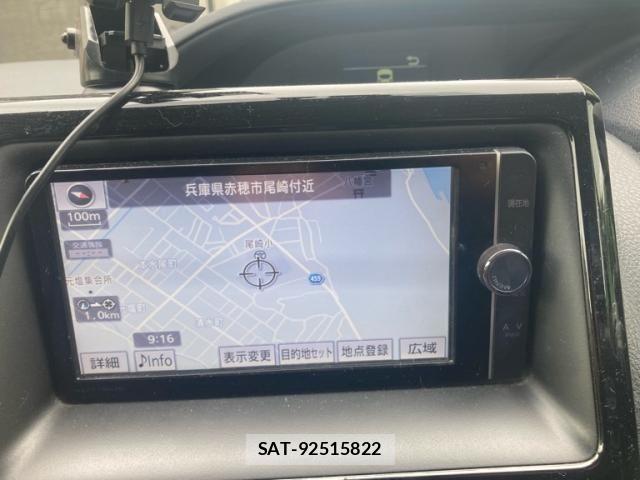 Toyota VOXY 2014-05 8102611-23