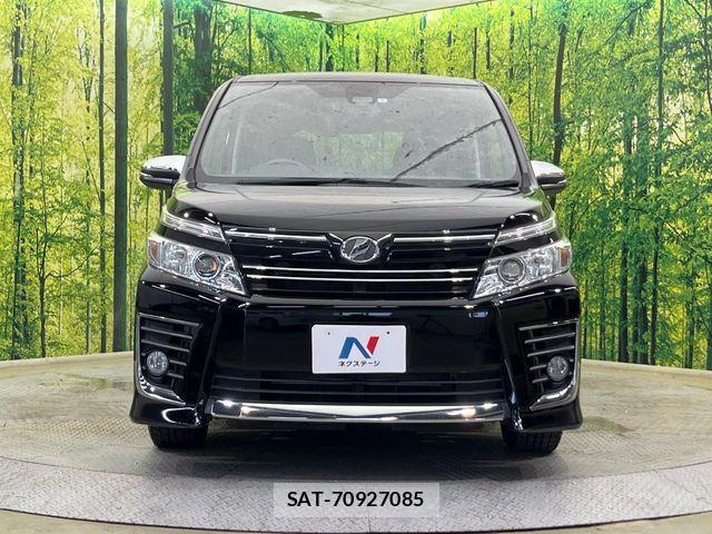 Toyota VOXY 2016-05 8102600-15