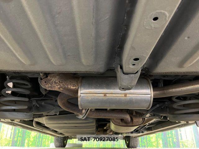 Toyota VOXY 2016-05 8102600-19