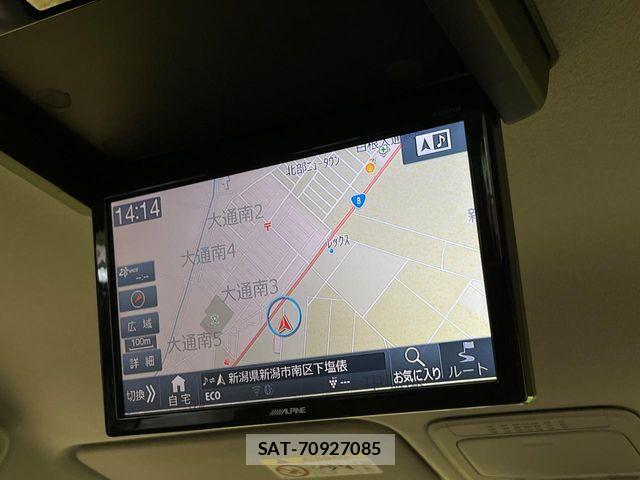Toyota VOXY 2016-05 8102600-3