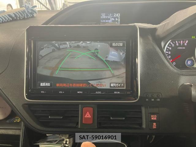Toyota VOXY 2016-11 8102608-15