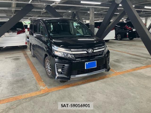 Toyota VOXY 2016-11 8102608-2