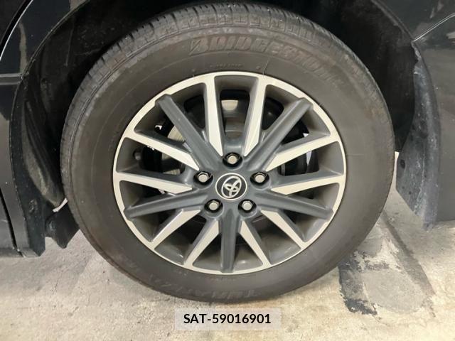 Toyota VOXY 2016-11 8102608-6