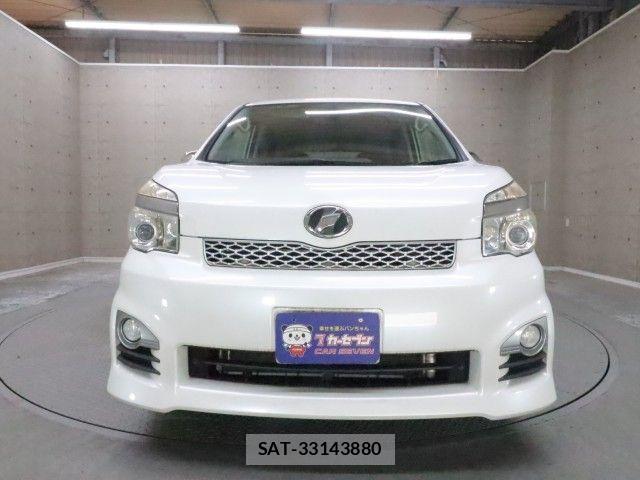 Toyota VOXY 2013-09 8102606-24