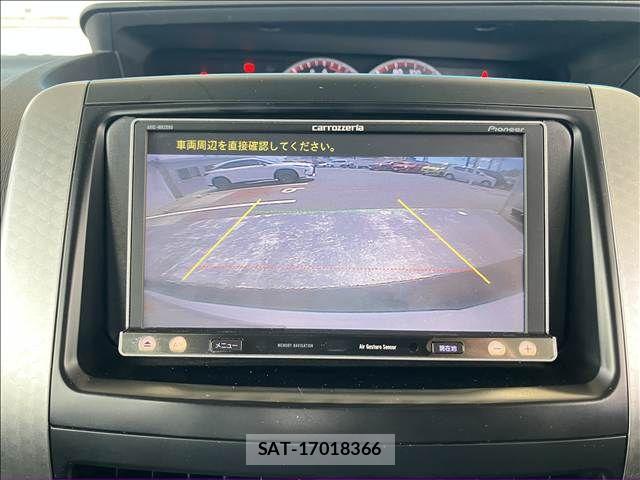 Toyota VOXY 2013-11 8102609-14