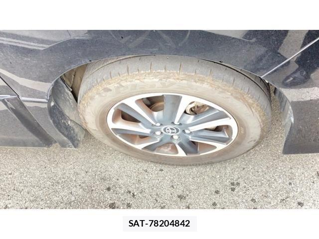 Toyota VOXY 2019-03 8102584-2
