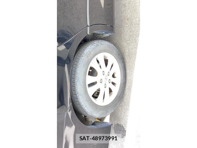 Toyota VOXY 2012-01 8102615-10