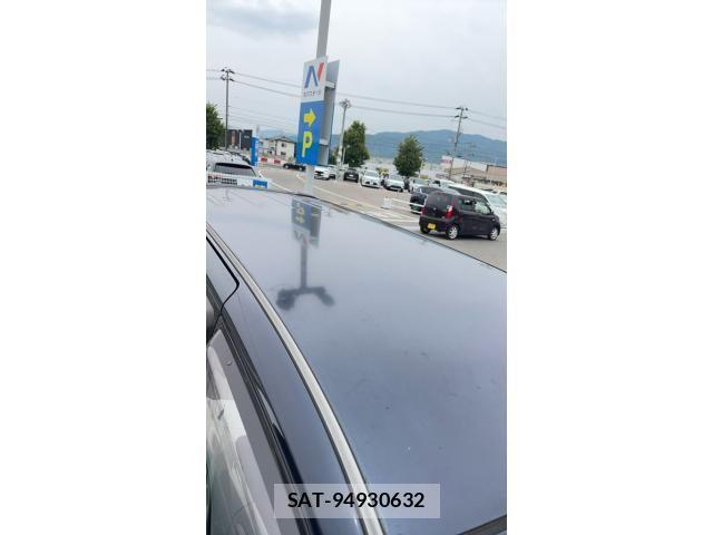 Toyota VOXY 2005-01 8102637-6