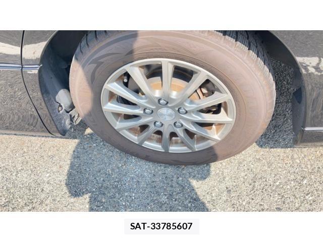 Toyota VOXY 2007-12 8102627-4