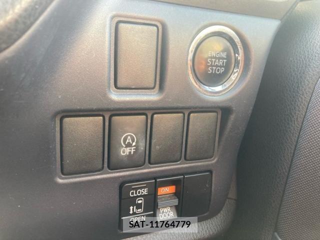 Toyota VOXY 2014-05 8102610-14