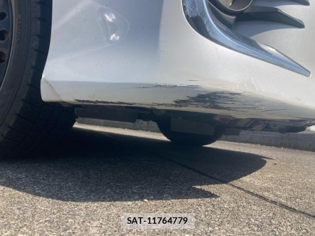 Toyota VOXY 2014-05 8102610-21