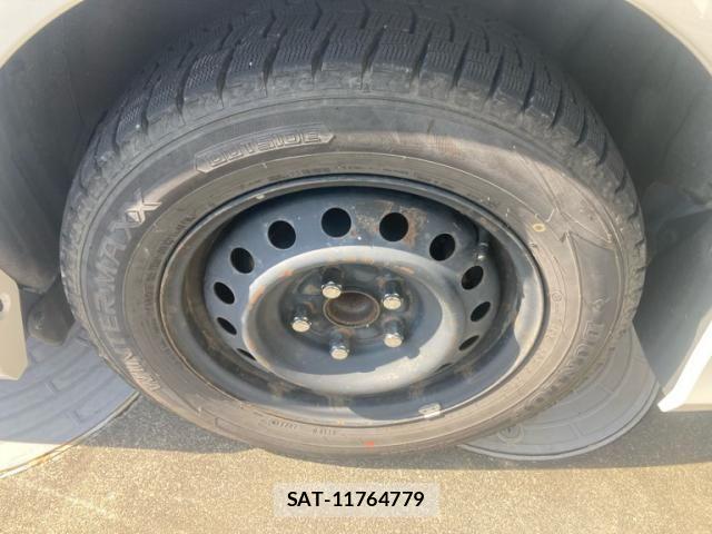 Toyota VOXY 2014-05 8102610-4