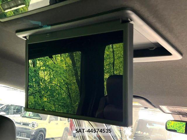 Toyota VOXY 2024-03 8102567-3