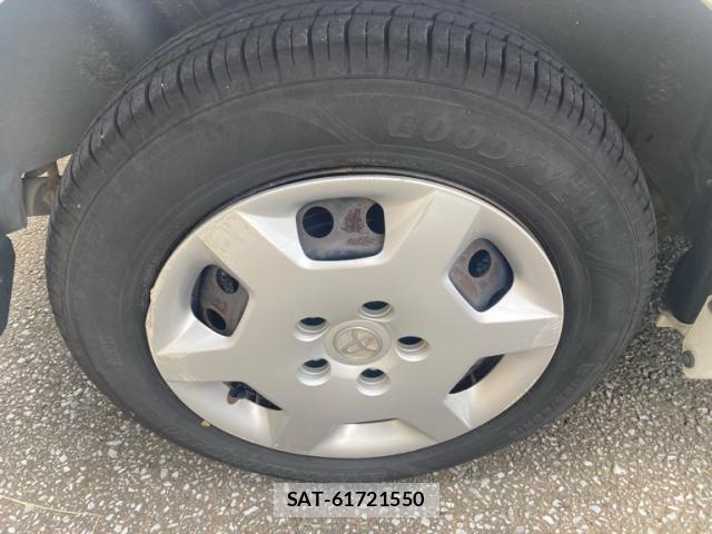 Toyota VOXY 2009-10 8102629-10