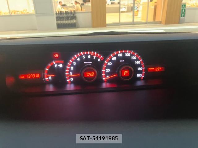 Toyota VOXY 2011-10 8102614-14