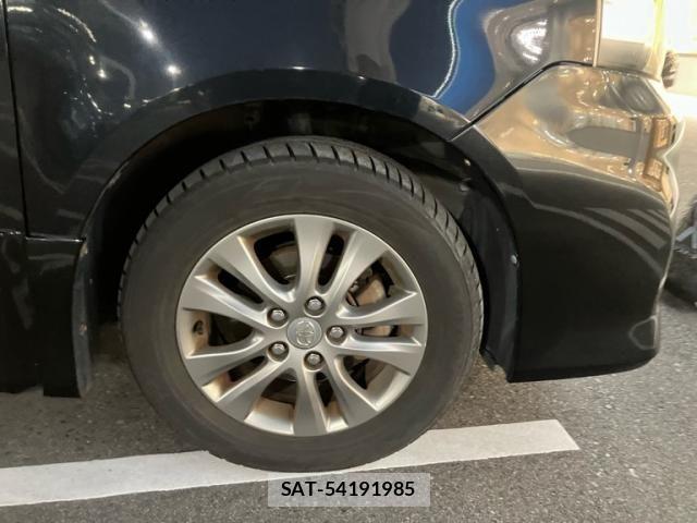 Toyota VOXY 2011-10 8102614-6