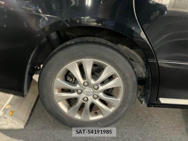 Toyota VOXY 2011-10 8102614-7