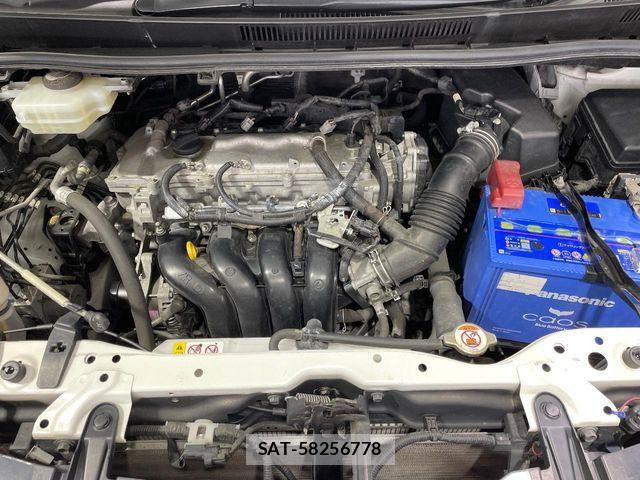 Toyota VOXY 2018-09 8102594-19