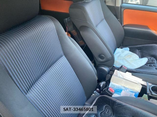 Toyota VOXY 2014-06 8102612-13