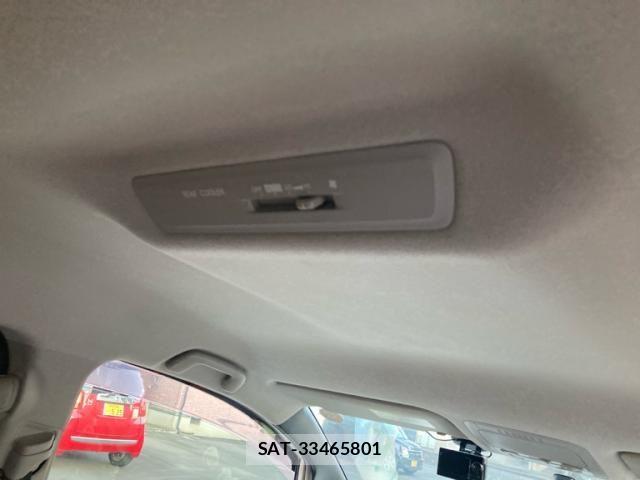 Toyota VOXY 2014-06 8102612-15