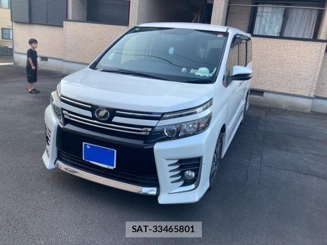 Toyota VOXY 2014-06 8102612-1