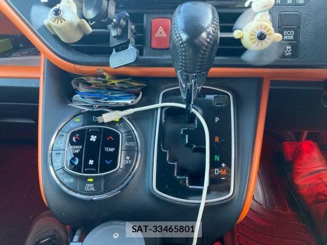 Toyota VOXY 2014-06 8102612-20