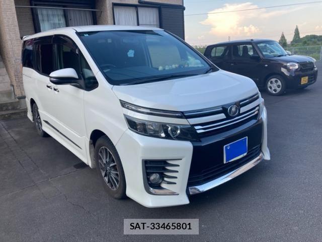 Toyota VOXY 2014-06 8102612-2