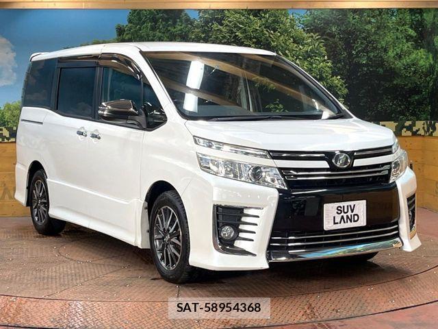 Toyota VOXY 2015-09 8102601-16