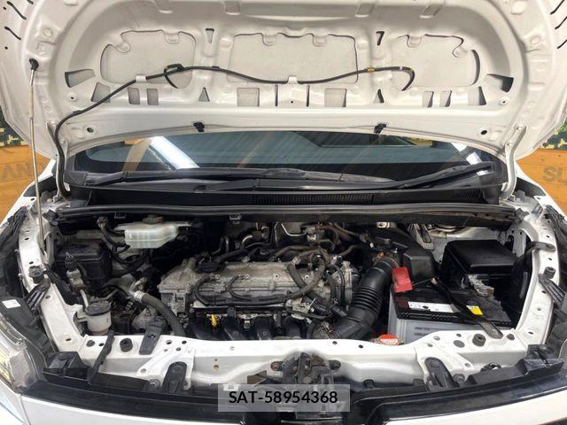 Toyota VOXY 2015-09 8102601-18