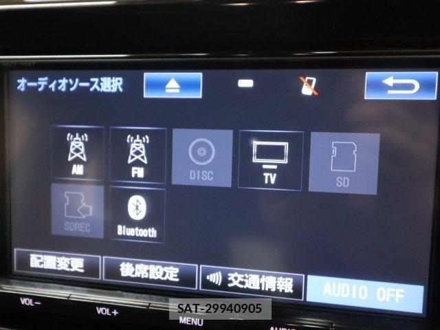 Toyota VOXY 2017-12 8102585-20