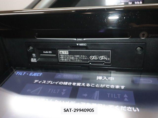 Toyota VOXY 2017-12 8102585-21