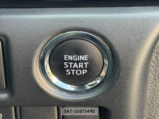 Toyota VOXY 2018-01 8102586-23