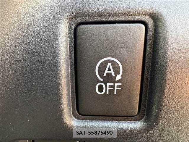 Toyota VOXY 2018-01 8102586-24