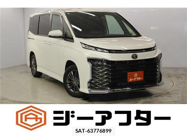 Toyota VOXY 2023-02 8102571-0