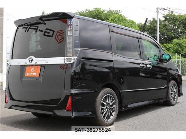 Toyota VOXY 2015-12 8102597-20