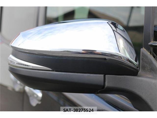 Toyota VOXY 2015-12 8102597-26