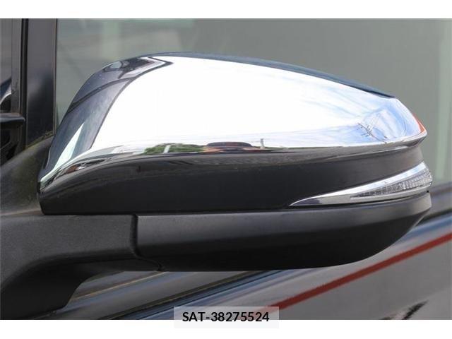 Toyota VOXY 2015-12 8102597-27