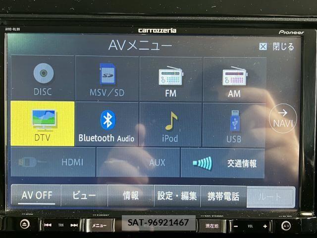 Toyota VOXY 2016-04 8132920-10